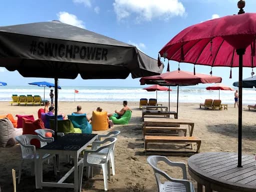 The Sunset Hut - Main Image