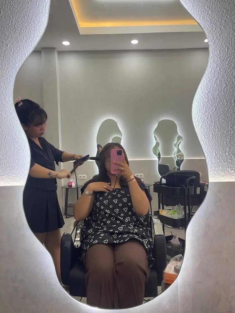 Very Me Beauty Salon Soputan - Main Image