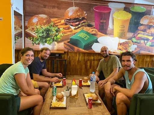 Dod's Burger Legian - Main Image