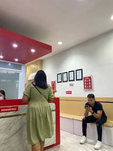 KLINIK OMSA SEMINYAK - Main Image