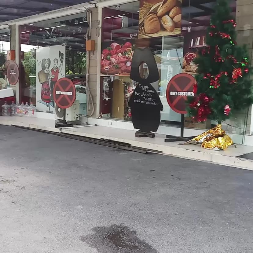 Le Marché de l'Alsace à table Kerobokan-Petitenget - Main Image