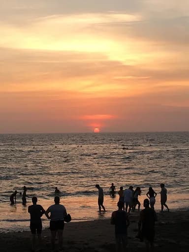 Old Mans Surf Rental - Main Image