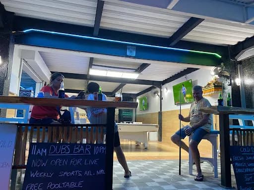 Dub’s Bar - Main Image