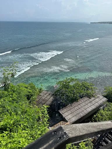 Yoga & Pilates ♥ Ulu Cliffhouse by Ømbae - Main Image