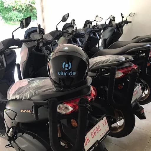 Uluride Scooter Rental - Main Image
