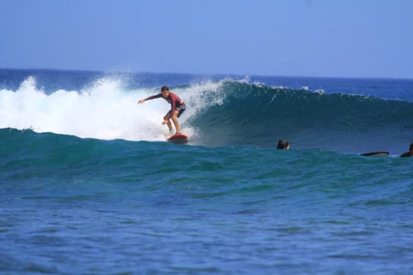 Thabu Surf Lessons - Main Image