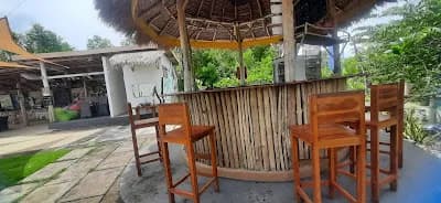 Three Island bar - Main Image