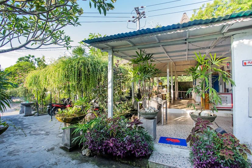 221 Garden Cottages - Main Image