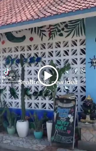 Next Level cafe ceningan - Main Image