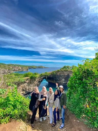Info Nusa Penida Tour & Travel - Main Image