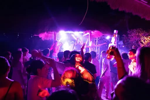 ESA-G Bar & Beach Club - Main Image