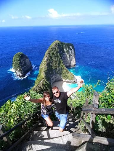 Nusa Penida Taxi Driver - Main Image