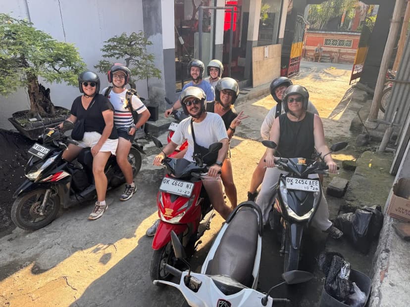 Rental car, scooter and tour - Main Image