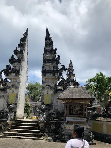 Pura Batu Medawu ᬧᬸᬭ ᬩᬢᬸ ᬫᭂᬤᬯᬸ - Main Image