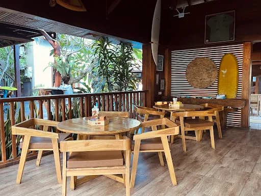 Inn Coffee & Restaurant - Main Image