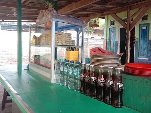 Warung Lalapan Muslim - Main Image