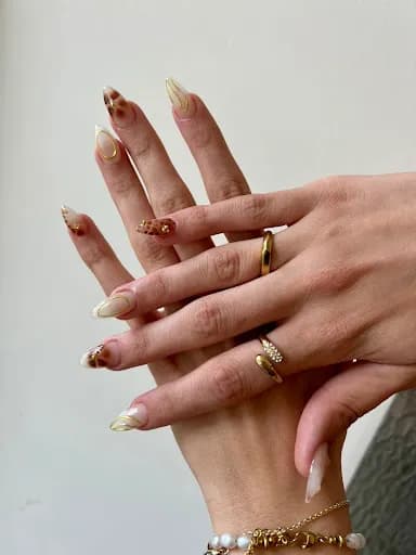 Sounds of Sun - Nail & Hair Canggu Salon - Main Image