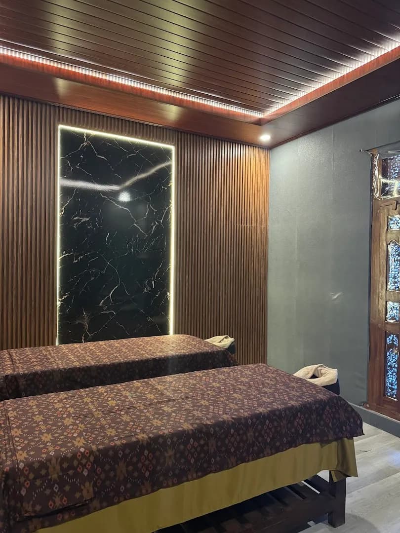 Luxury Spa and Nails Home Service - Main Image