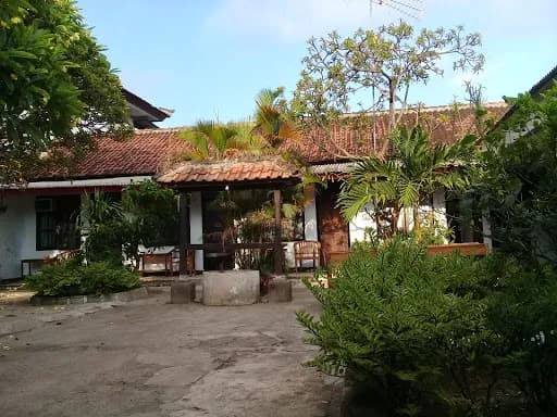 Sampurna Hotel - Main Image