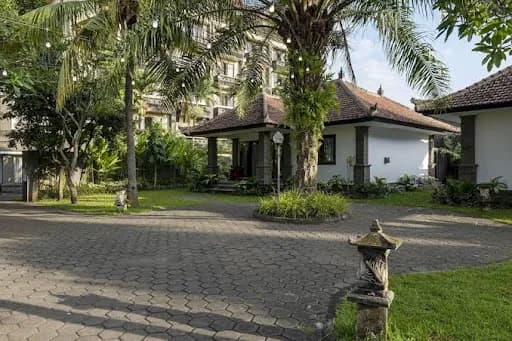Hotel Dharma 1 - Main Image