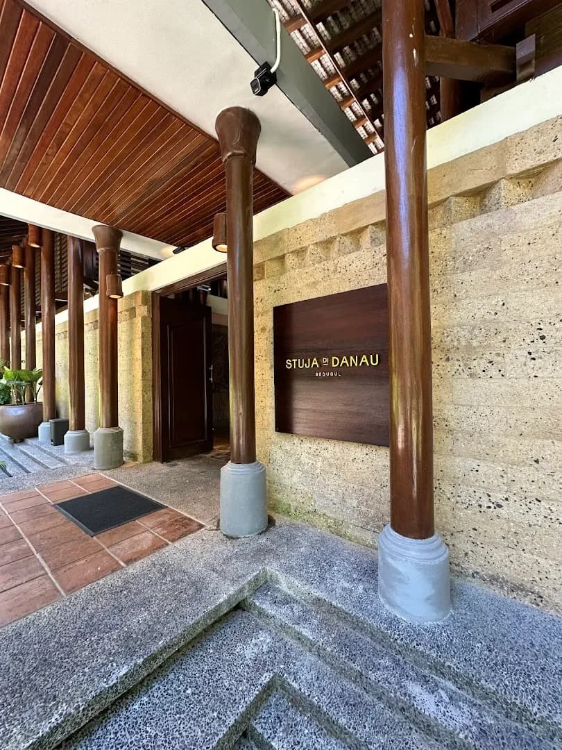 Stuja Di Danau - Main Image