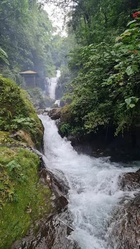 Entrance Gitgit Waterfall - Main Image