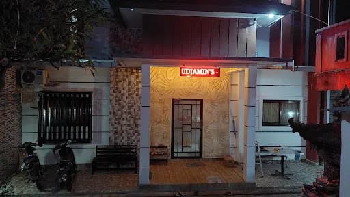 Budjamin’s Villa - Main Image