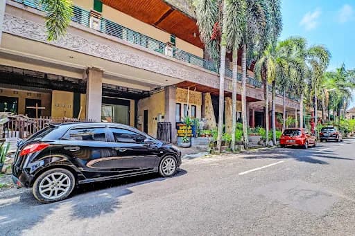 OYO 92439 Hotel Tower Klungkung - Main Image