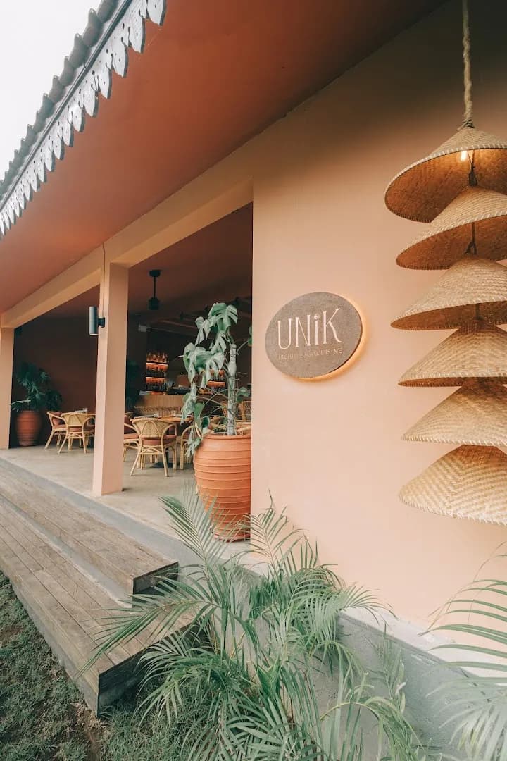 UNiK Balinese Burger House - Sidemen - Main Image