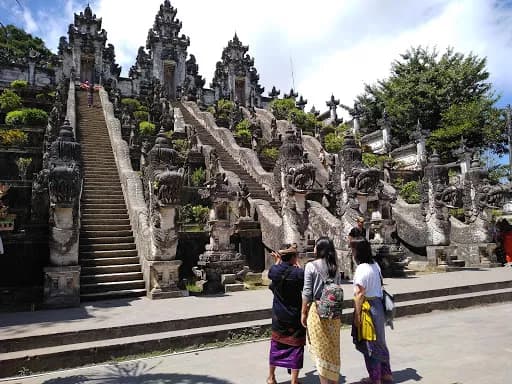 BALI DE TOUR - Main Image
