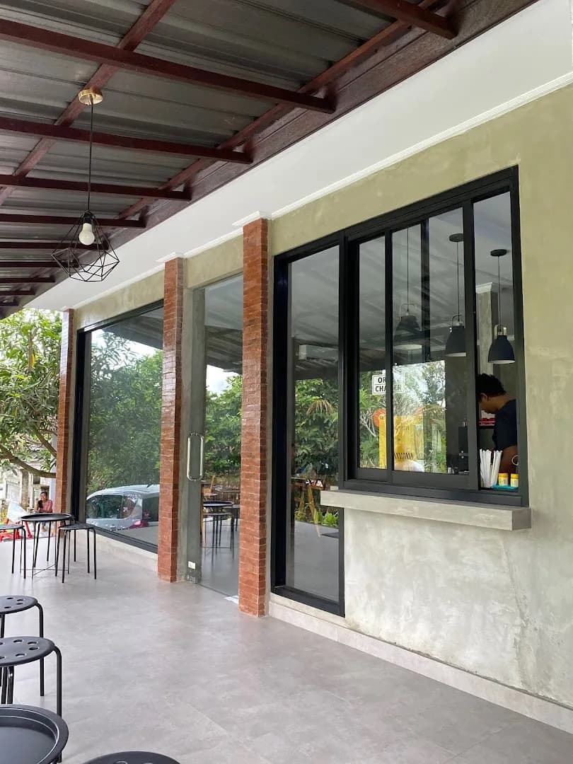 Mondoc Coffee & Eatery - Main Image