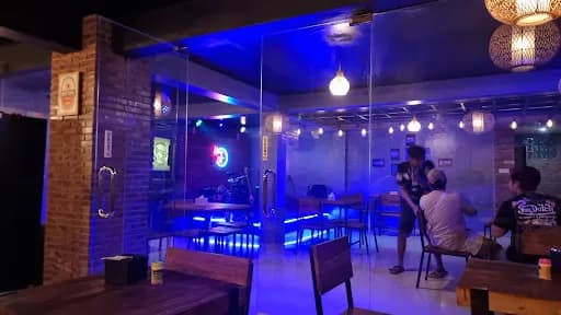 Hangout ubud - Main Image