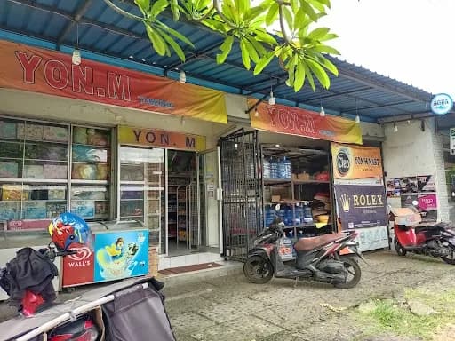Yon Mart Sayan. - Main Image