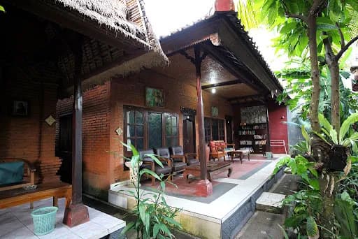 Nyoman Astana bungaloWs - Main Image