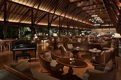 Piano Lounge - Main Image