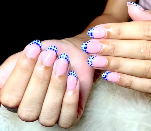 Alleshanails - Main Image