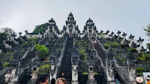 Bali hire driver - Main Image