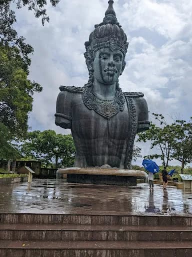 Plaza Wisnu - Main Image