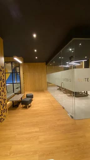 Suites5 Balangan Coworkingspace - Main Image
