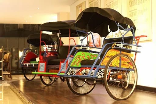 Museum Becak Indonesia - Main Image