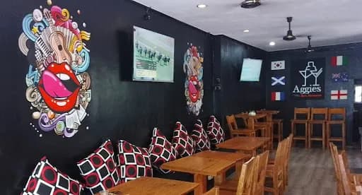 Aggie's Bar & Restaurant - Main Image