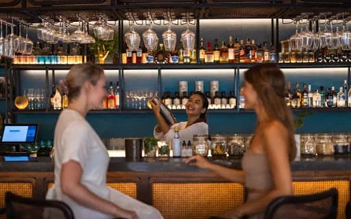 Street 32 Cocktail Bar & Eatery - Main Image