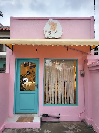 MICH - Nail & Lashes Studio, Bali (Beauty Salon) 1