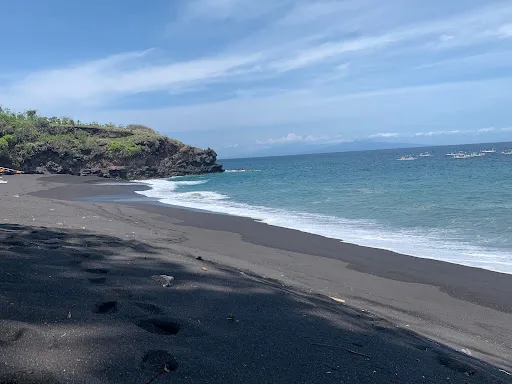 Pantai Pasir Hitam 1