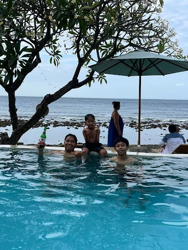 Double one villas and restaurant 3