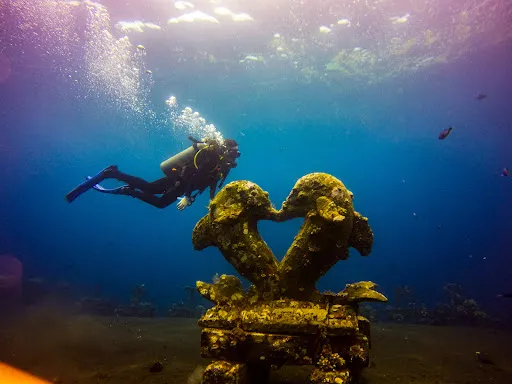 amed Bali dive - Bali Explorers Diver 3