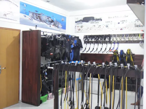 Amed Buddha Diving 2