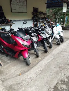Amed Bali tours & scooter rental 4