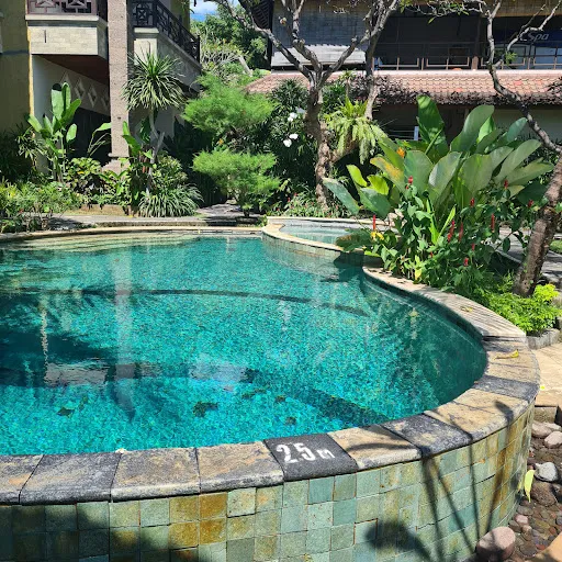 Sunshine Bungalows,Restaurant & Spa 2