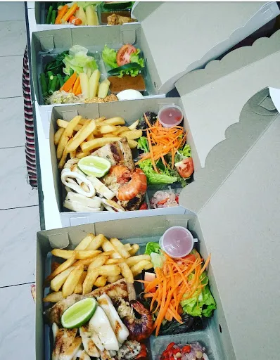 Warung Agung Amed 3